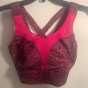Lululemon sports bra size 6  Unique design